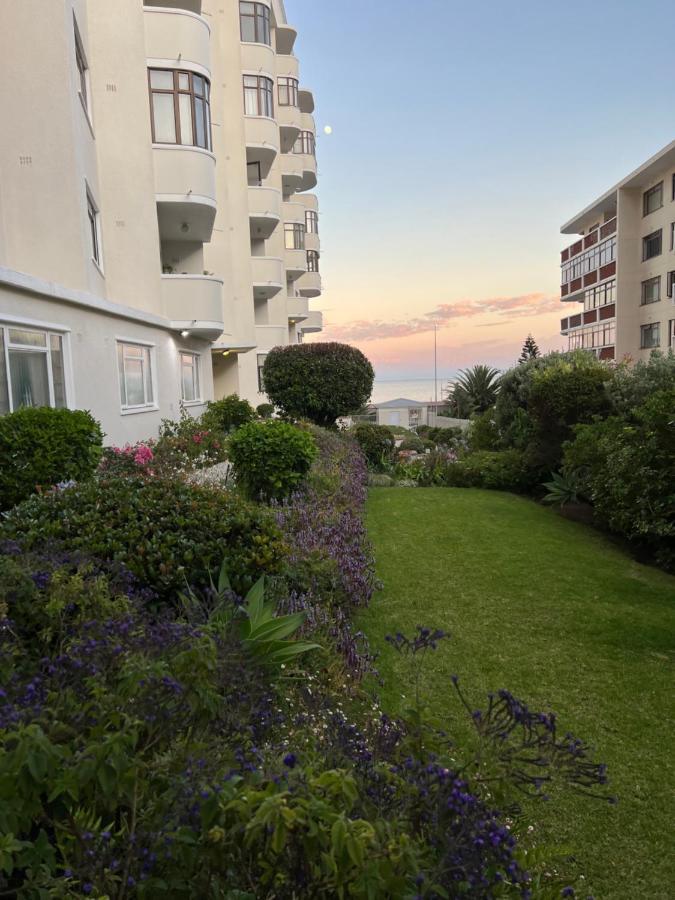 Sea Point Kingsgate No 10 Apartment Cape Town Bagian luar foto